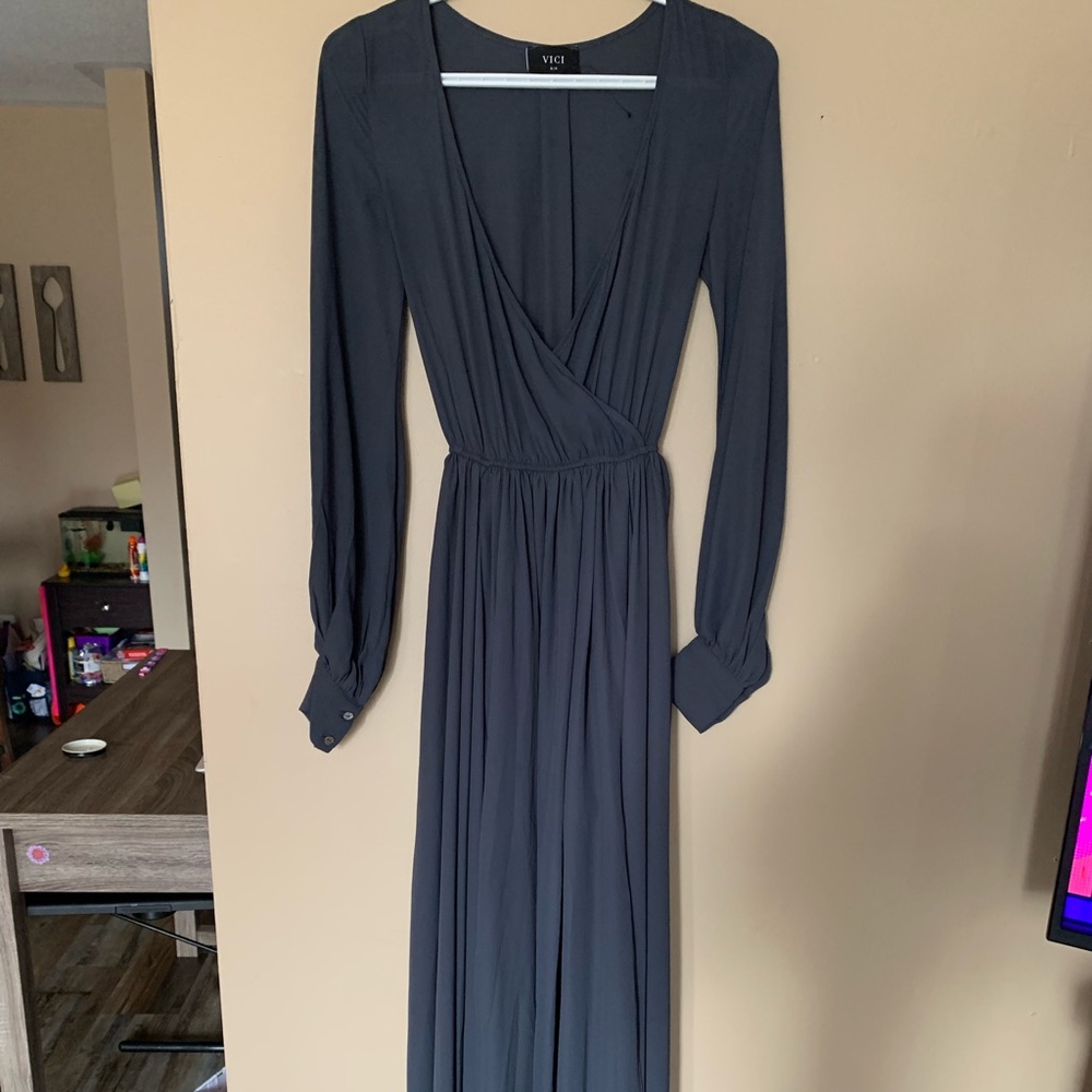 Vici Gown